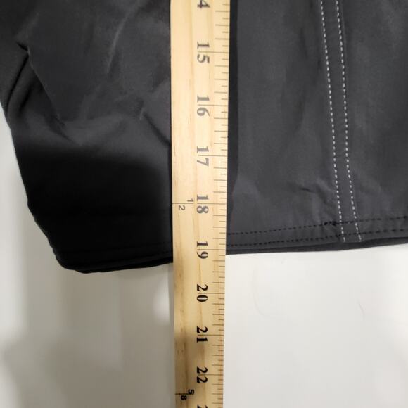 Kuhl Black Zip Off Shorts No Legs Women 10 REG - Picture 6 of 7